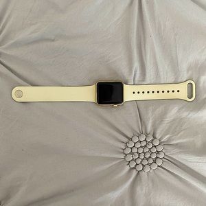 This apple watch has no scratches/cracks. Used small amount of times. $100.